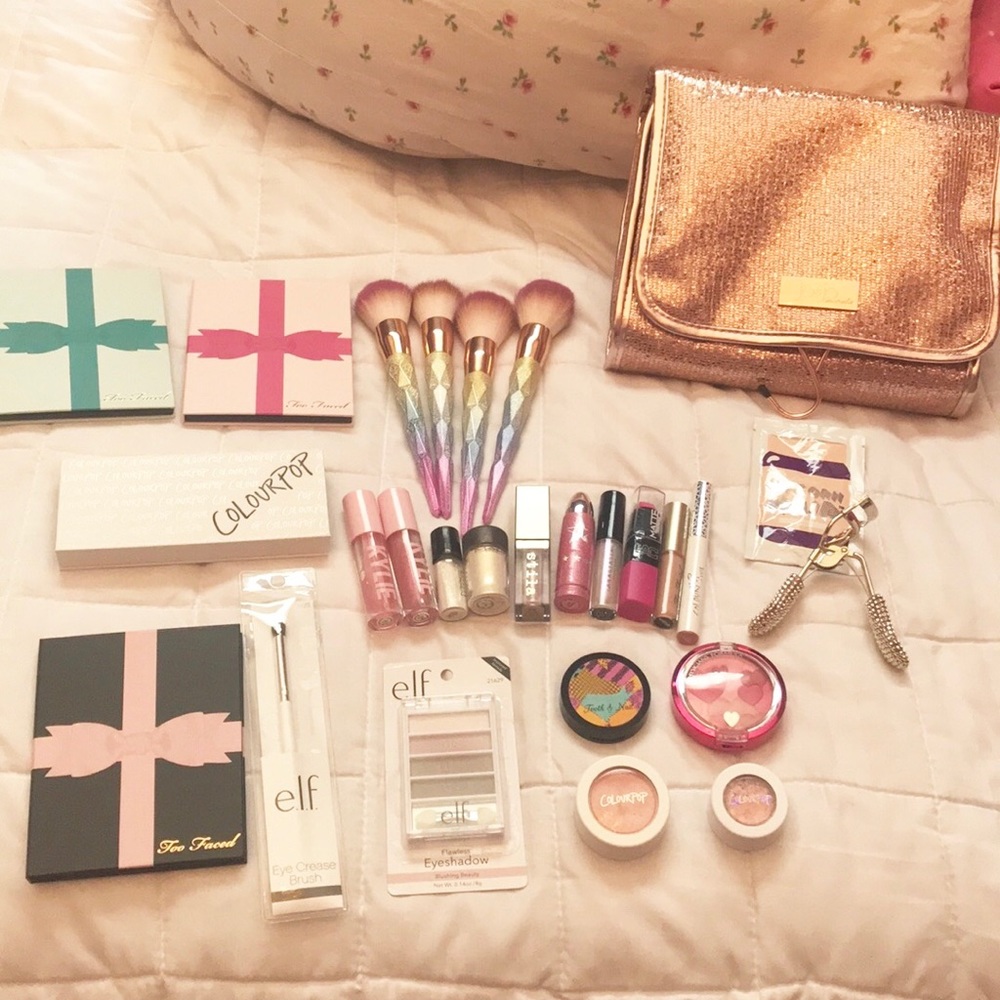 Huge Miscellaneous Makeup Bundle